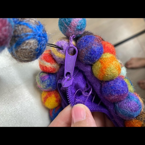 Vintage Felt Ball 100% Wool Crossbody Purse Nepal - Picture 4 of 10